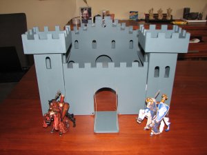 Make your own castle of wood